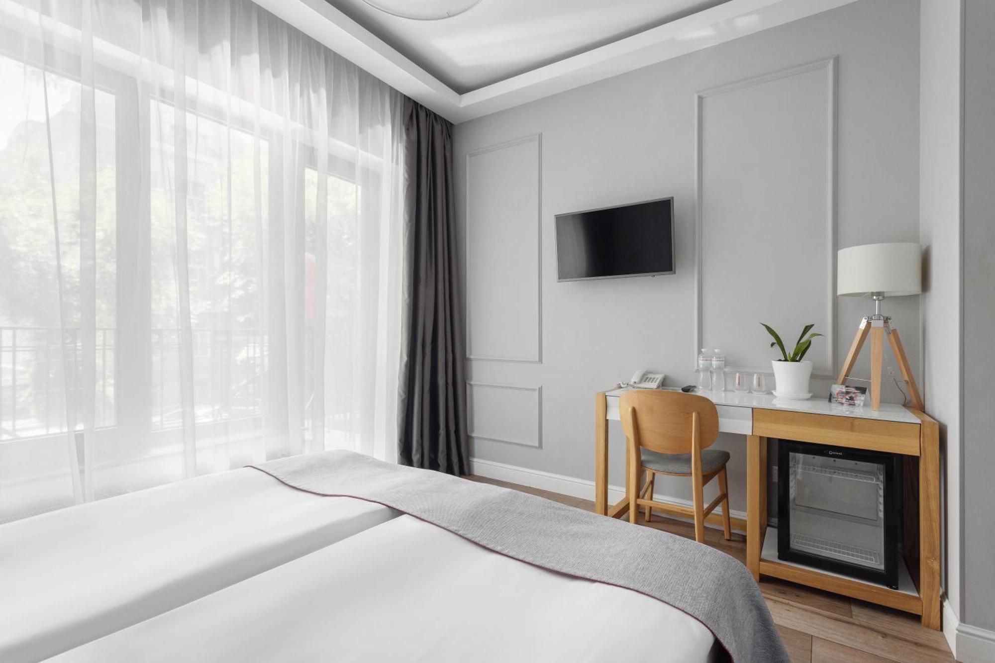 Frapolli 21 Hotel Odessa Eksteriør billede